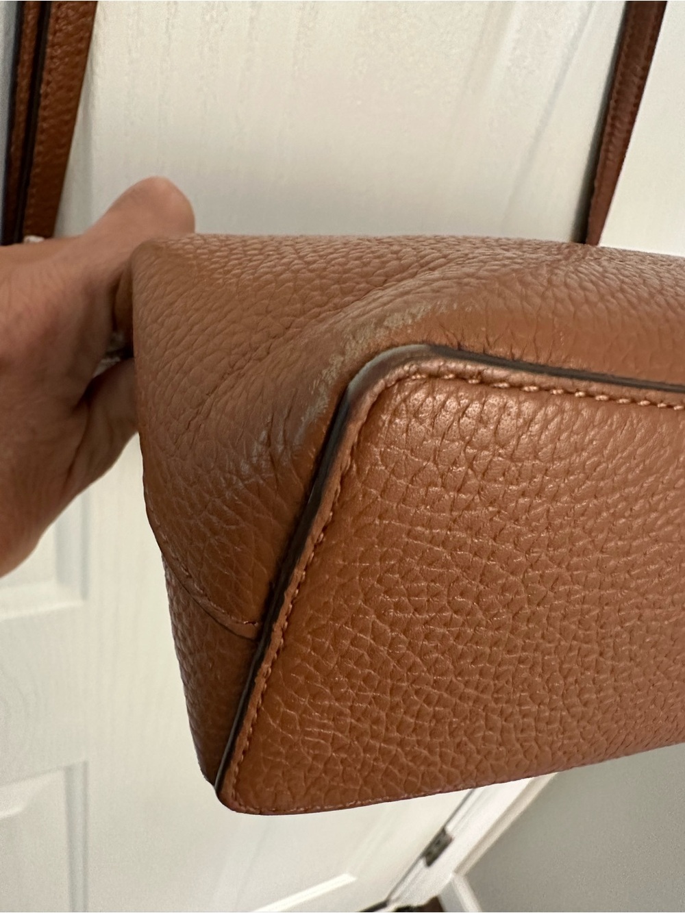 Kate Spade Leila Pebble Leather Crossbody Bag - Picture 13 of 14